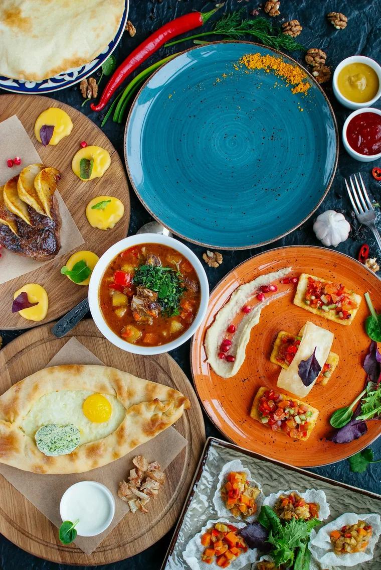 Meze i mange små skåler