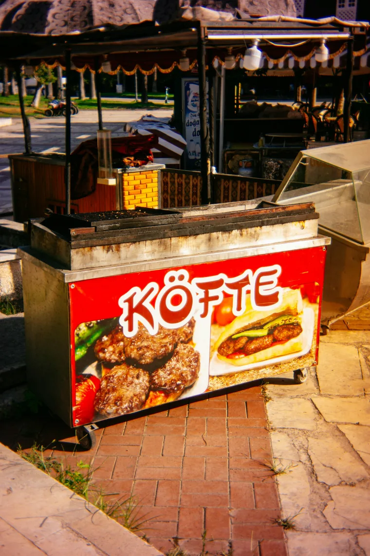 Köfte-bod ved gaten